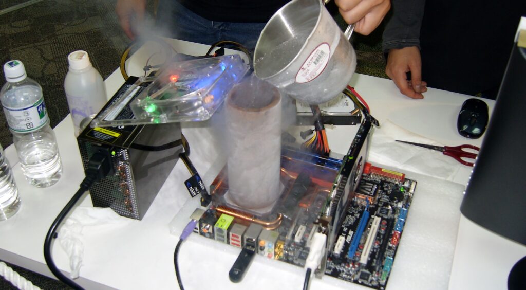 Liquid Nitrogen Overclocking